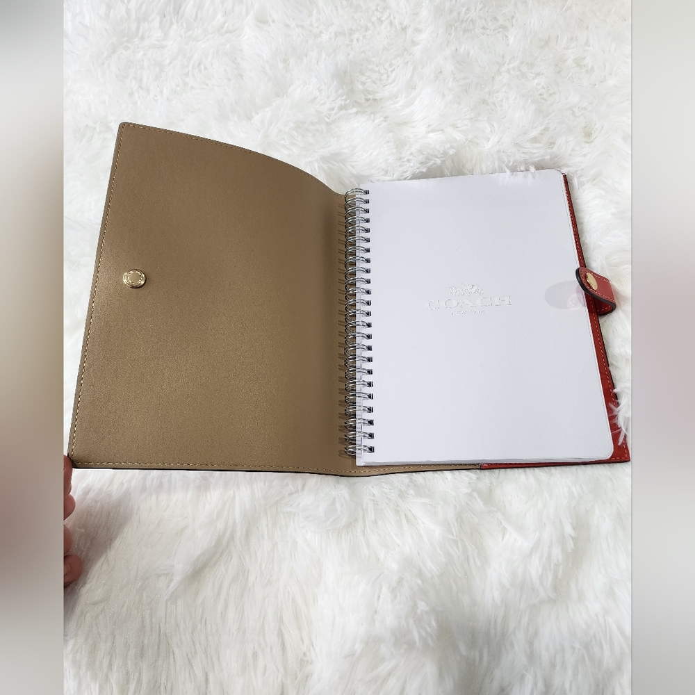 Coach Notebook - Picture 6 of 10